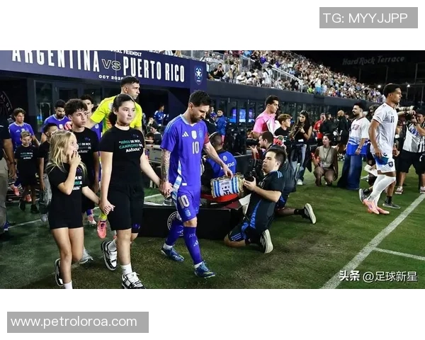 足球明星比赛中发球技巧与规则解析助你成为场上焦点